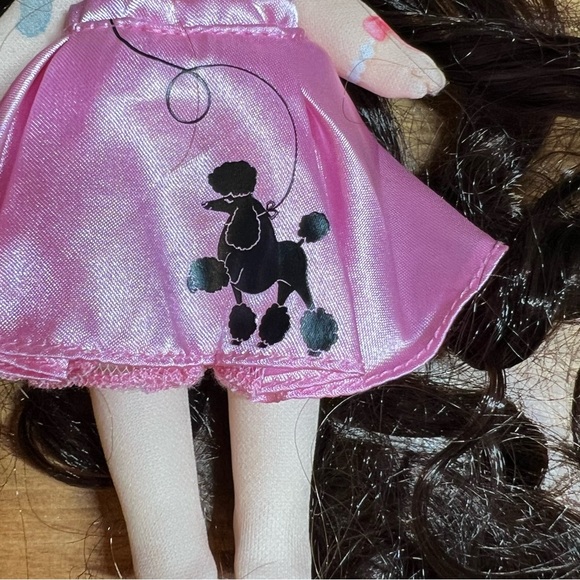 Na Na Na Surprise Doll Fifi Le'Fluff Series 3 - Picture 8 of 9